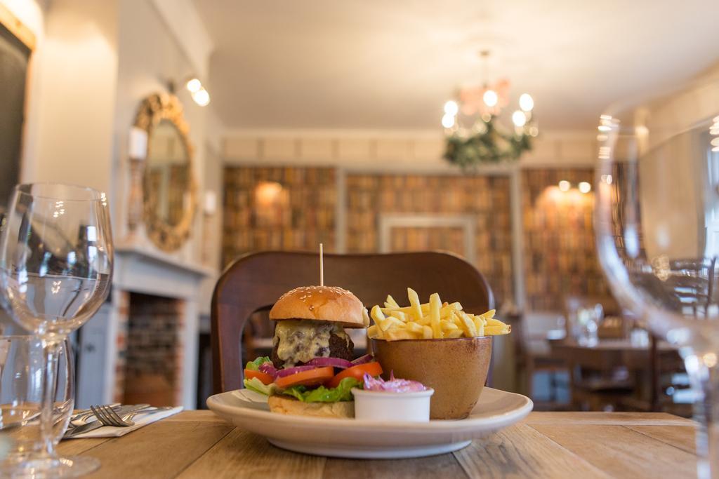 Hotel The King'S Head Winchester Esterno foto